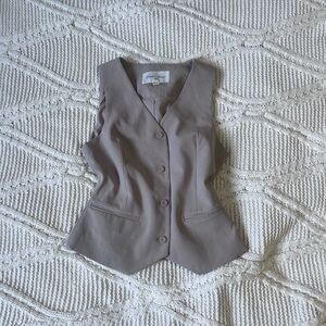 Elegant Sleeveless Beige Blouse